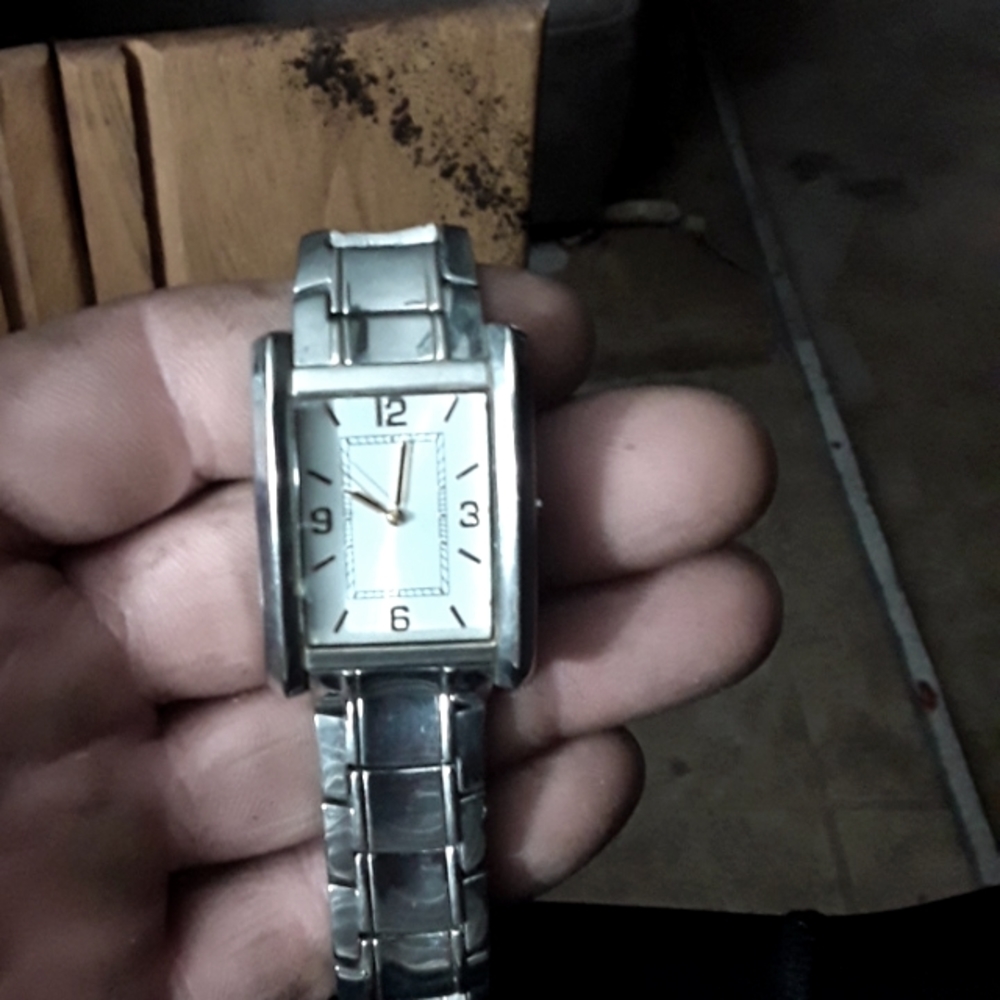 Mens' watch